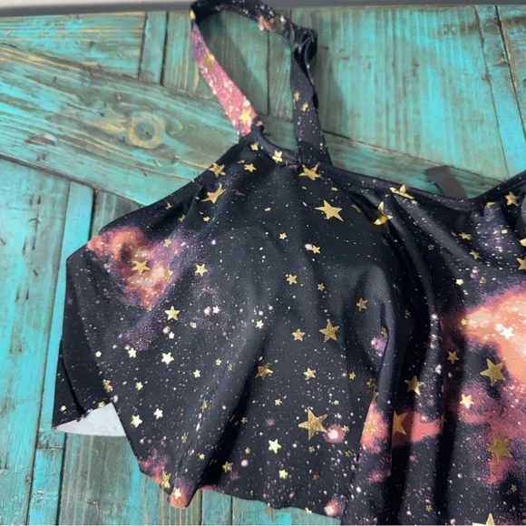 Torrid Black Gold Star Metallic Print 1PC Flounce Top SwimSuit 1X (TOP ONLY) - Picture 4 of 10